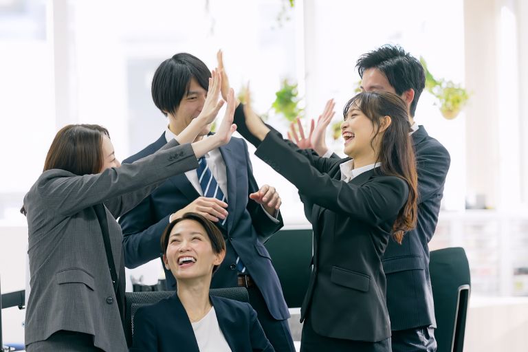休みやすい保険会社TOP3
