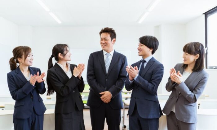 保険営業インセンティブの相場はいくら？会社により歩合は変わる【2024年】