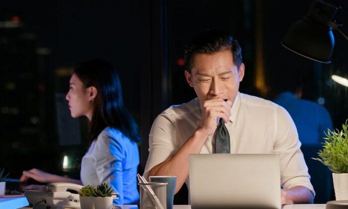 保険営業の仕事って残業は多いの？時間外手当の有無を解説