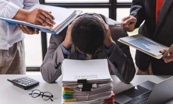 保険営業の仕事は忙しい？繁忙期や業務内容や種類を紹介