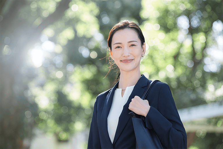 生保レディの平均年収・給料はいくら?仕事のやりがいを感じる瞬間も解説