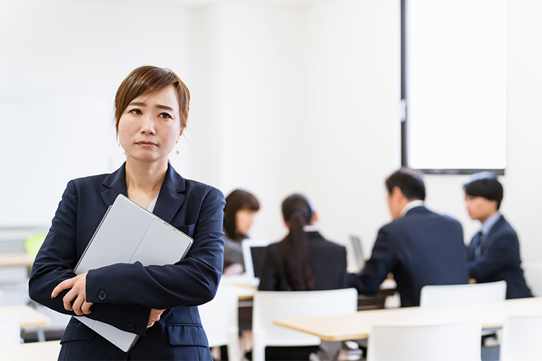 保険営業を辞めたいけど辞められない4つの理由