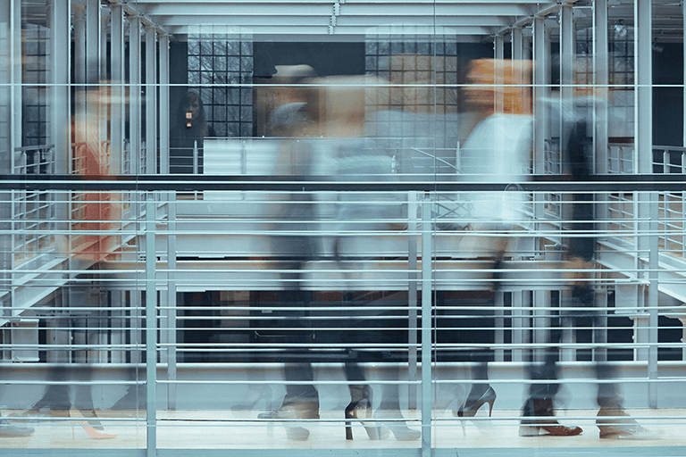 オワコン化する保険代理店とそうでない保険代理店の違い