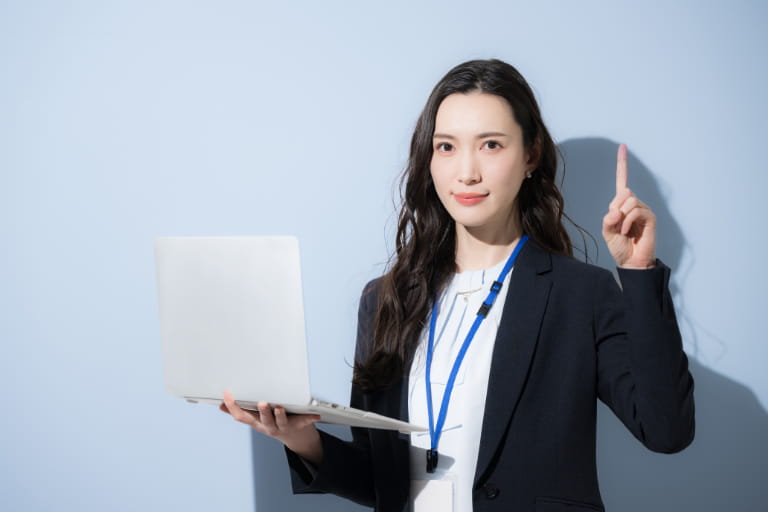 転職先の会社を選ぶ際、休日・休暇以外に見るべきポイントとは