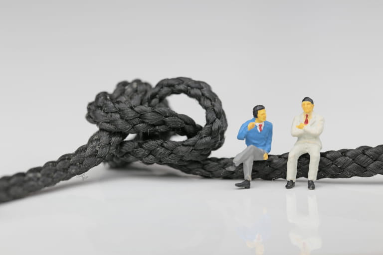 生命保険営業からの転職は難しい?