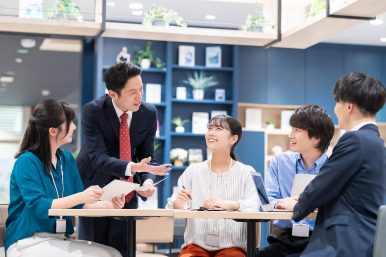 営業職に向いている人の5つの特徴