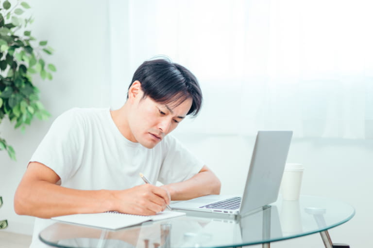 営業職がきついと感じたら「何がつらいのか」を整理することから始めよう