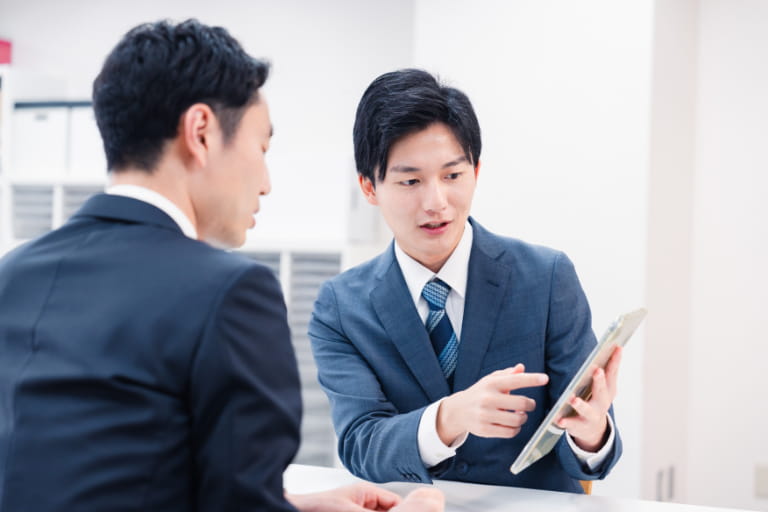 【コンサルティング業界】営業職におすすめの資格2選