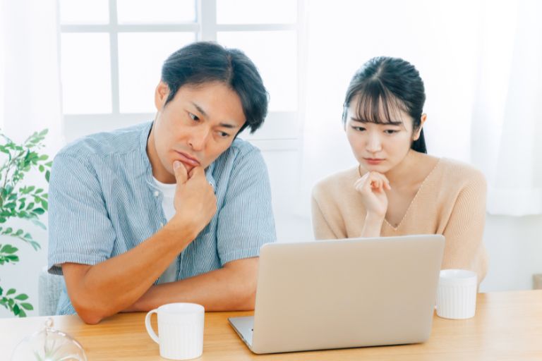 カードローンが原因で賃貸審査に通らないときの対処法