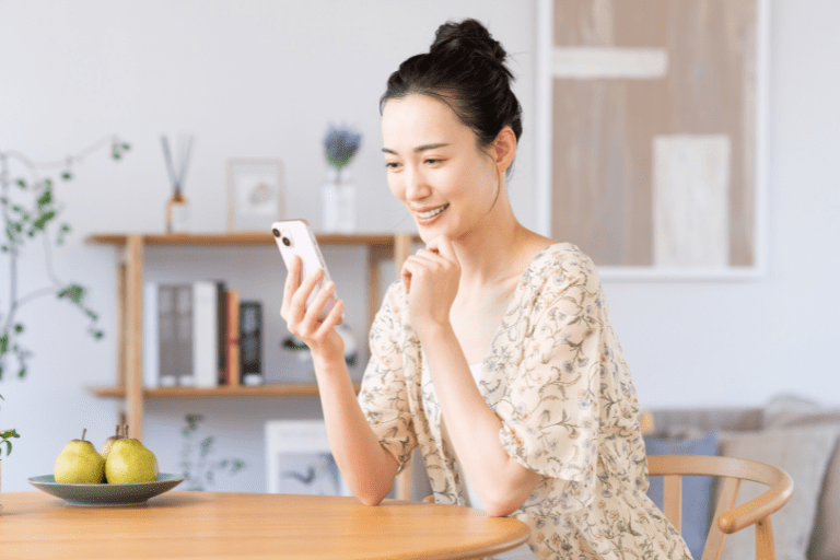 レイクのWeb完結申込の流れは?在籍確認の噂や即日融資について徹底解説
