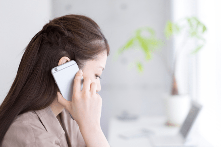 レイクの電話確認はいつされる?審査時に職場や家族にバレないコツを紹介