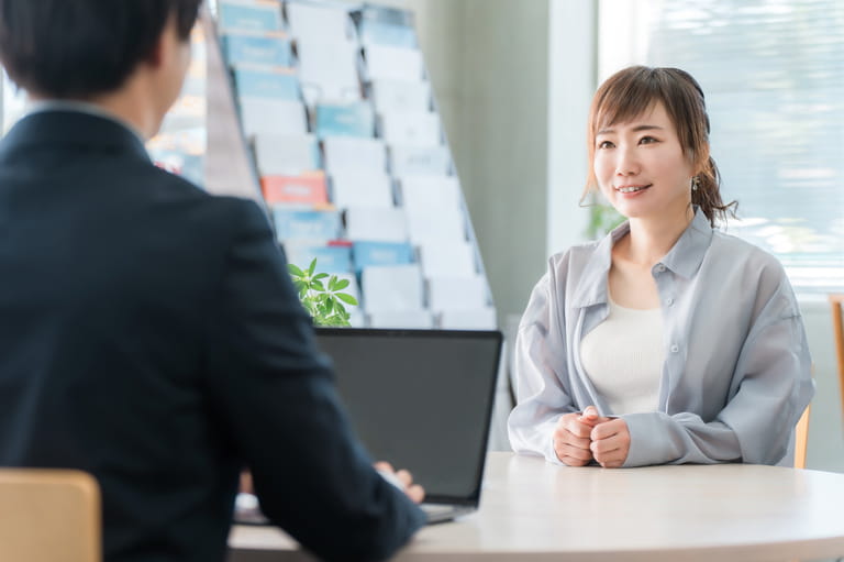 保険相談はなぜ無料でできるの？相談料がかからない理由と注意点を解説