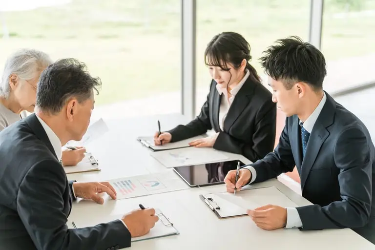 生命保険の受取人が先に死亡していたらどうなる？起こりうるトラブルを解説