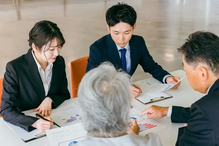 生命保険の代理店とは？利用するメリットや仕組みを徹底解説