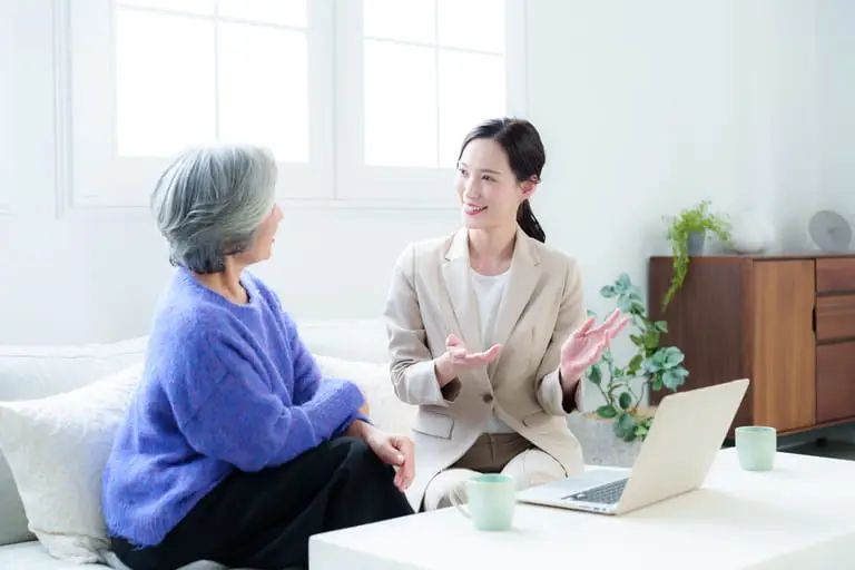 変額保険を年金型で受け取るには？税の仕組みやメリット・デメリットも解説