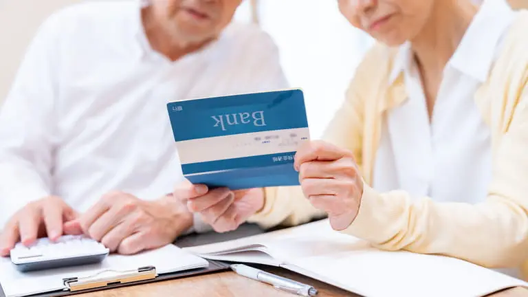 変額保険はおすすめしない？その理由と向いているケースを解説